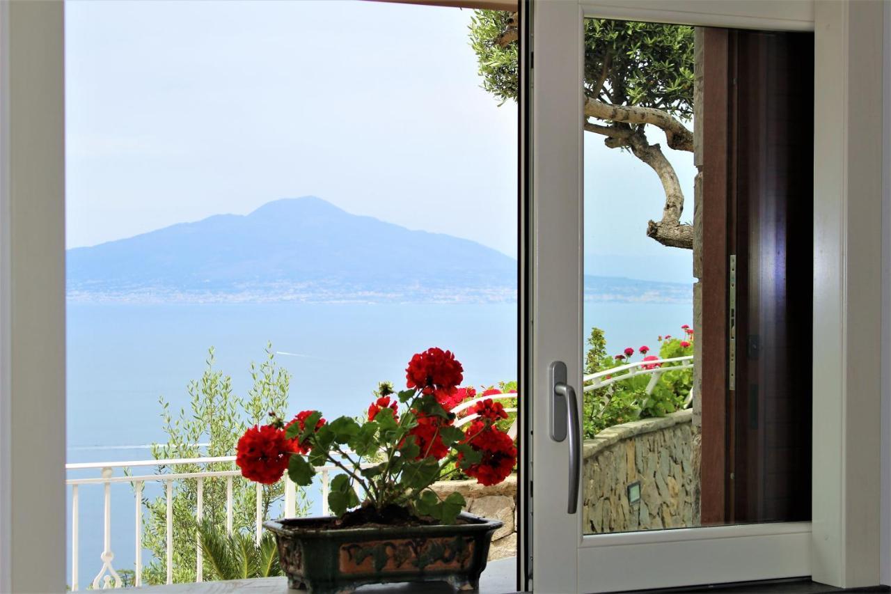 Mirasorrento Villa Bagian luar foto
